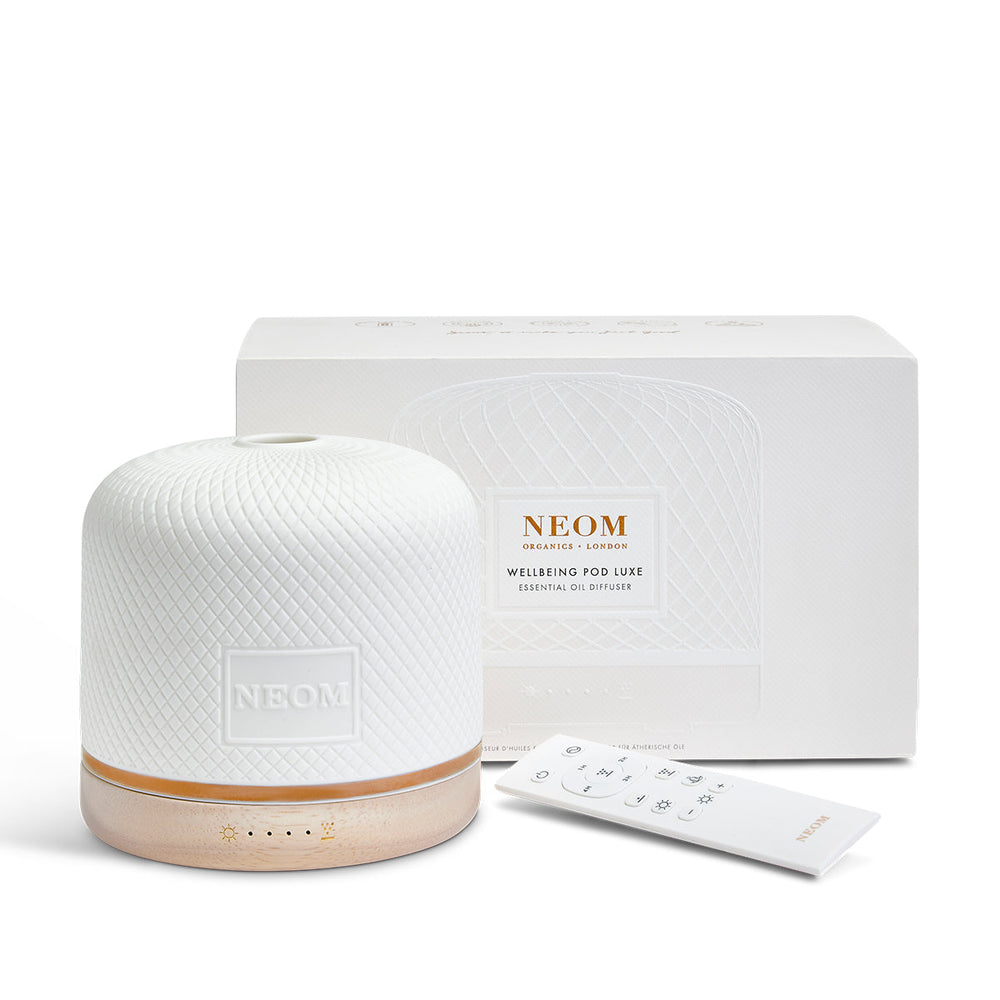 The Wellbeing Pod Luxe Gift Set with Global Plugs