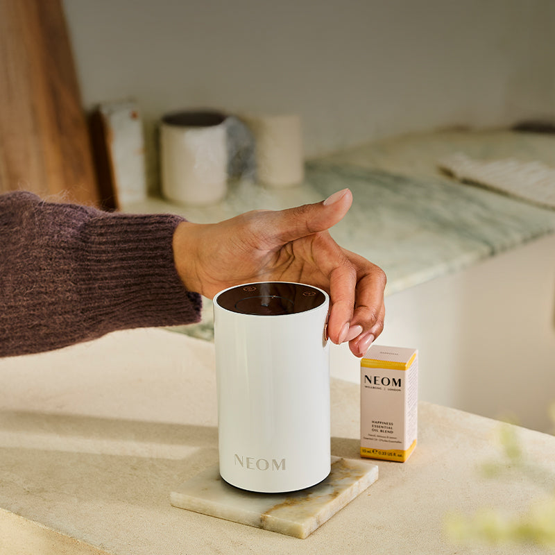 Essential Oils for Happiness l Scent to Make You Happy Essential