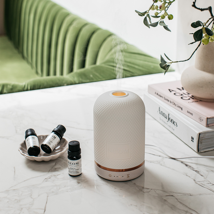 Wellbeing Pod Essential Oil Diffuser & Essential Oil Blends Collection with 3 Pin Plug